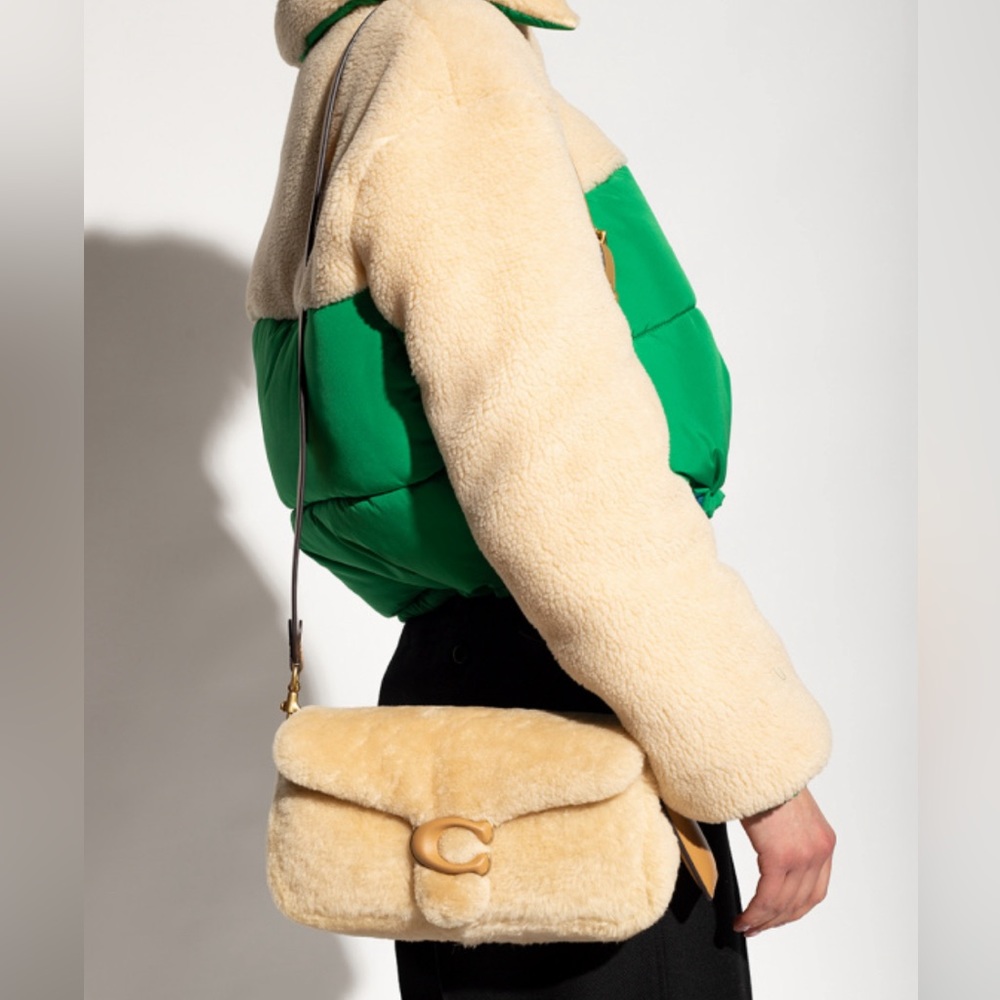 Coach Sherling Pillow Tabby 26